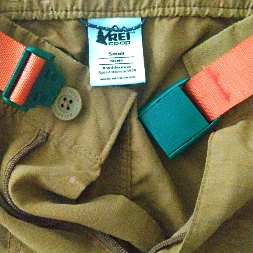 REI Lightweight Belted Hiking Shorts - Picture 3 of 5